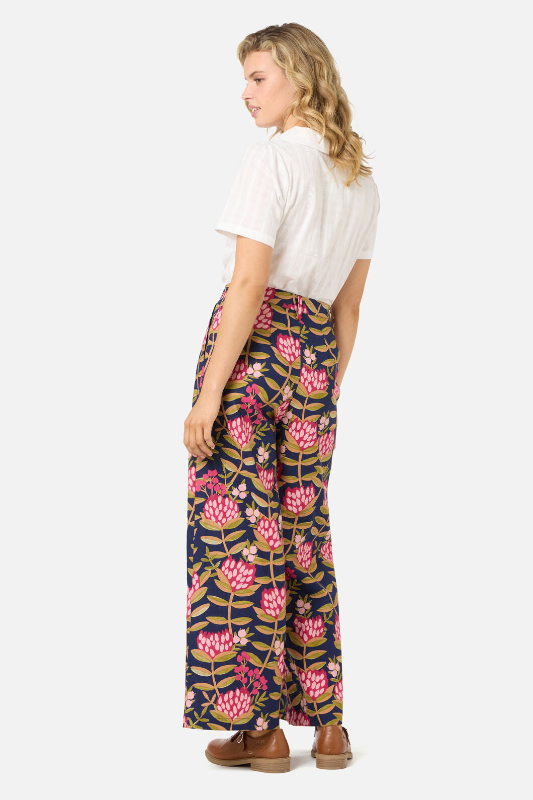 Princess Highway - Protea Flower Relaxed Pant - navy