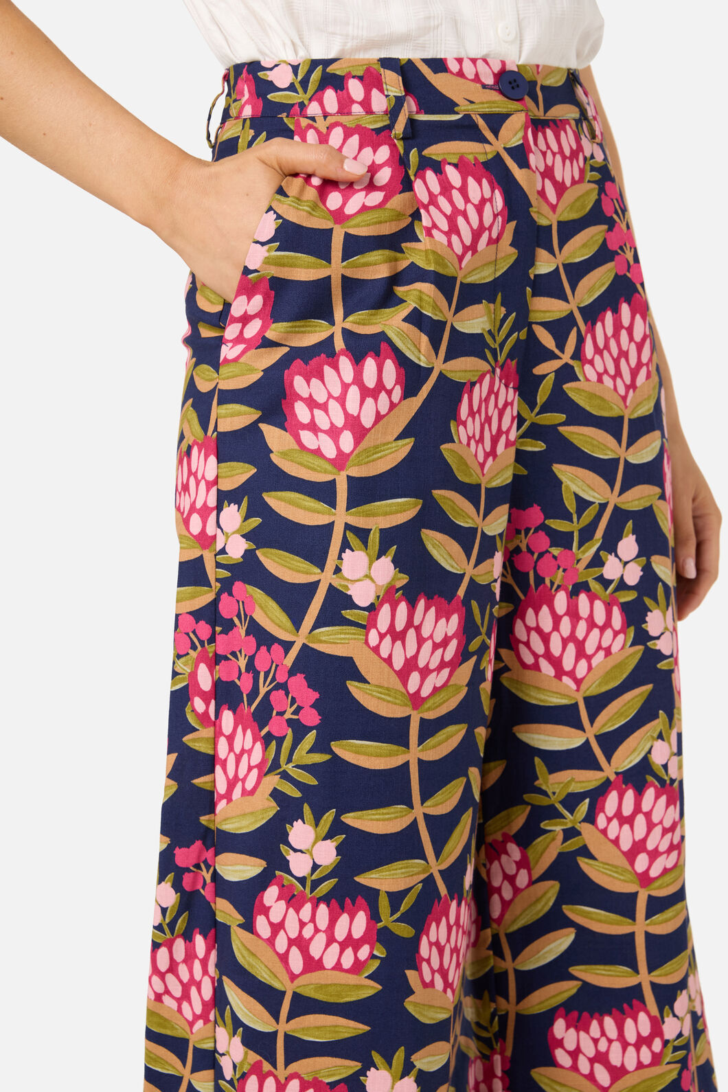 Princess Highway - Protea Flower Relaxed Pant - navy