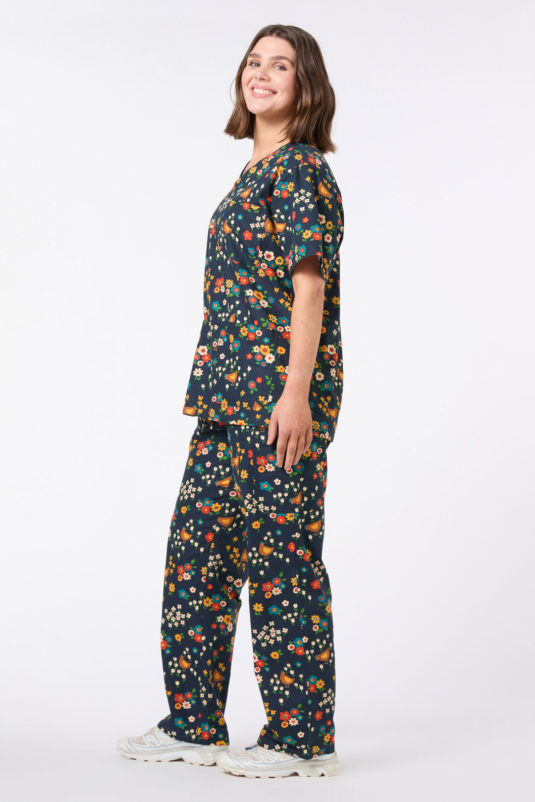 Princess Highway - Cute Chickens scrub set - navy