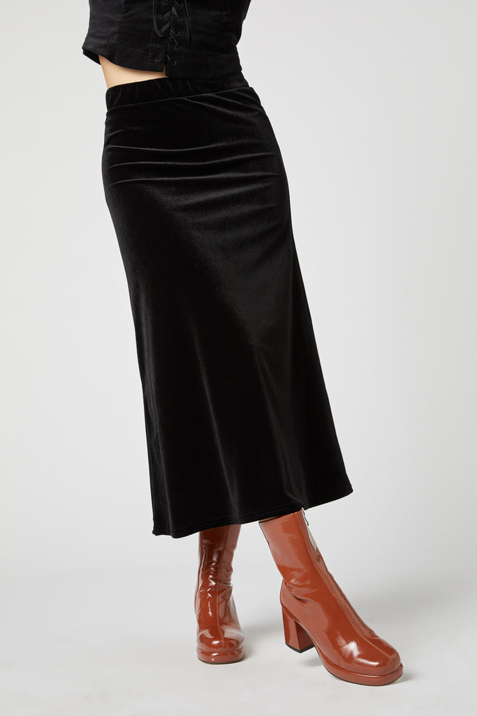 Black skirt clearance velvet