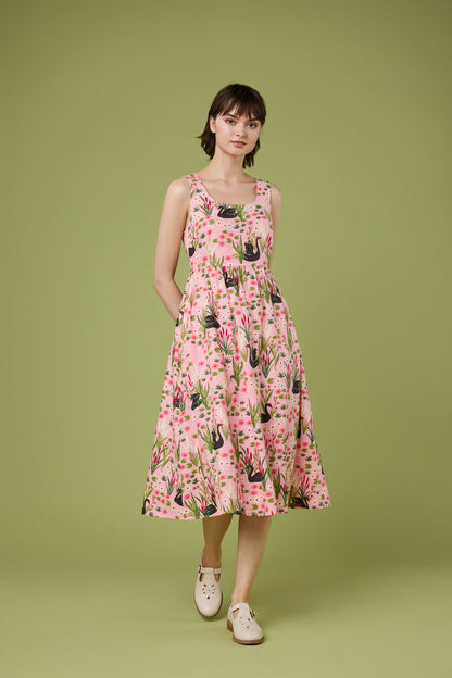 Princess Highway - Pretty Swan Midi Dress - pink