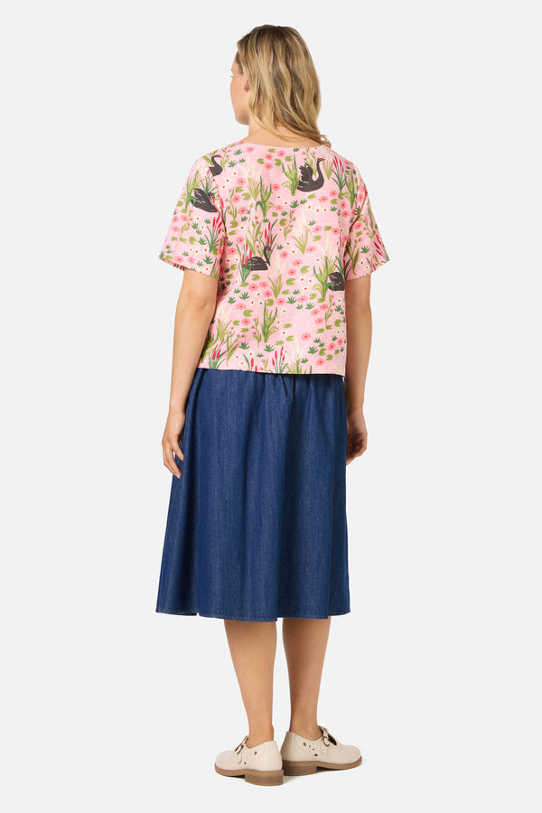 Princess Highway - Pretty Swan Short Sleeve Top - pink