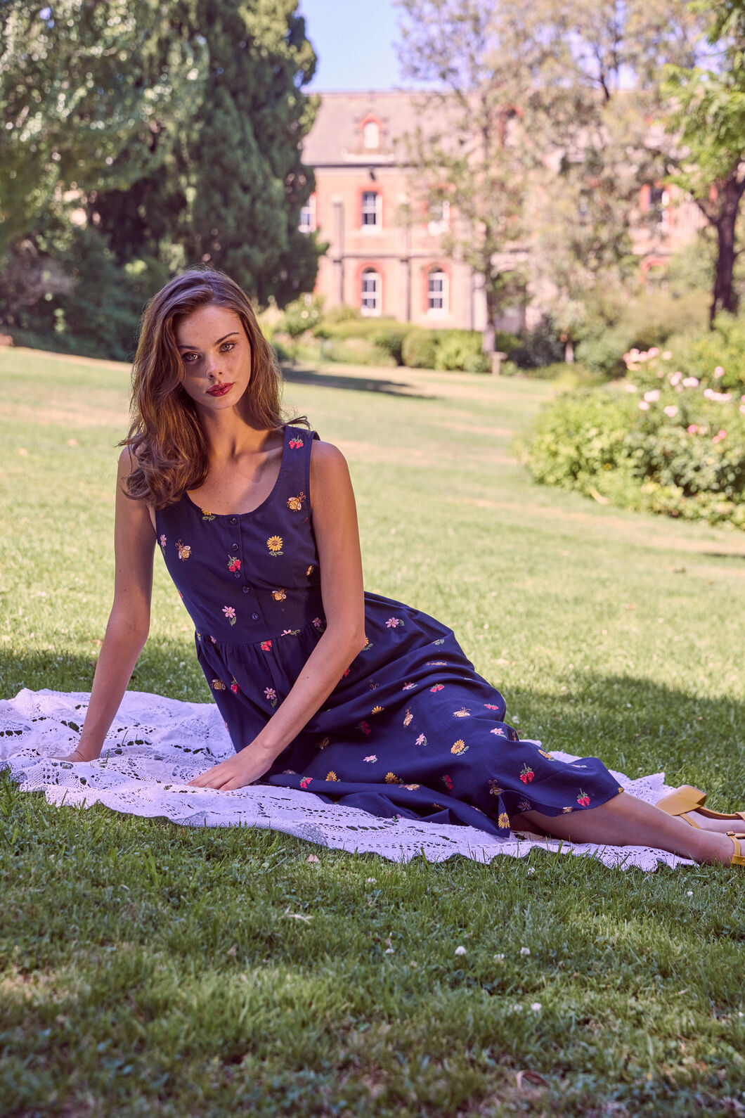 Princess Highway - Honey Embroidered Midi Dress - navy