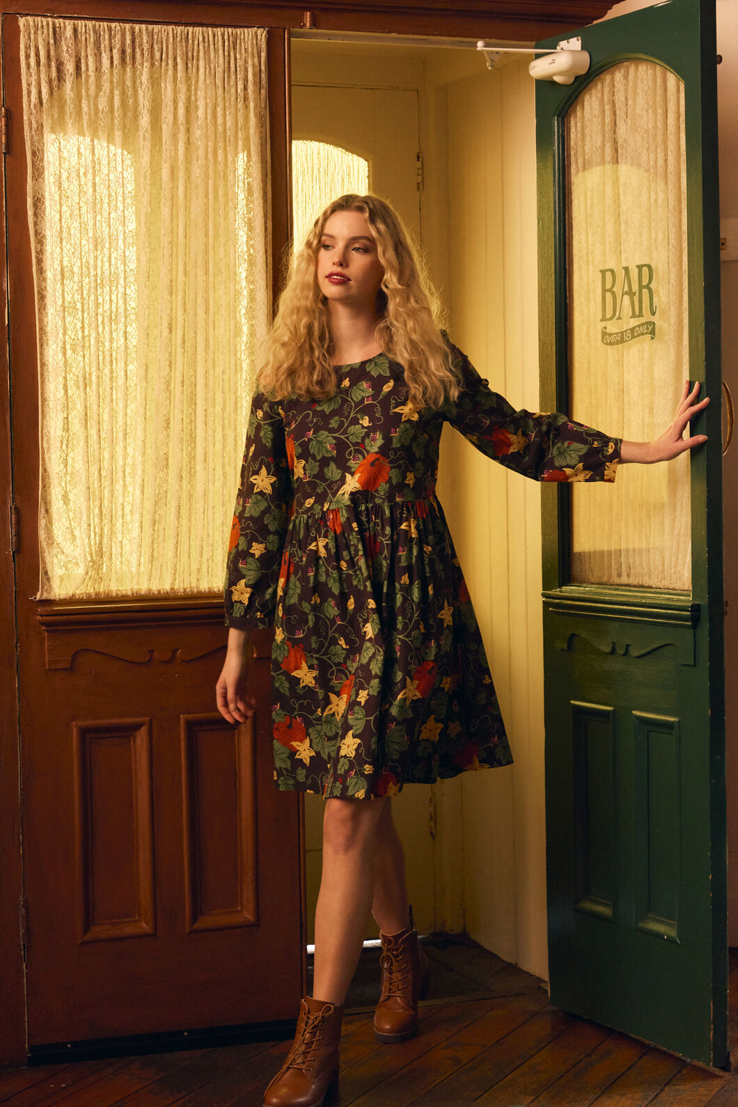 Princess Highway - Pumpkin Long Sleeve Dress - chocolate