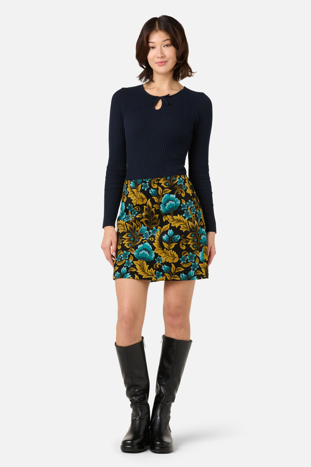 Azura Velvet Mini Skirt – Princess Highway