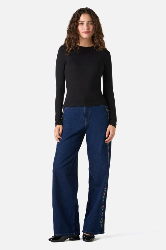 Princess Highway - Classic Luxe Long Sleeve Top - black