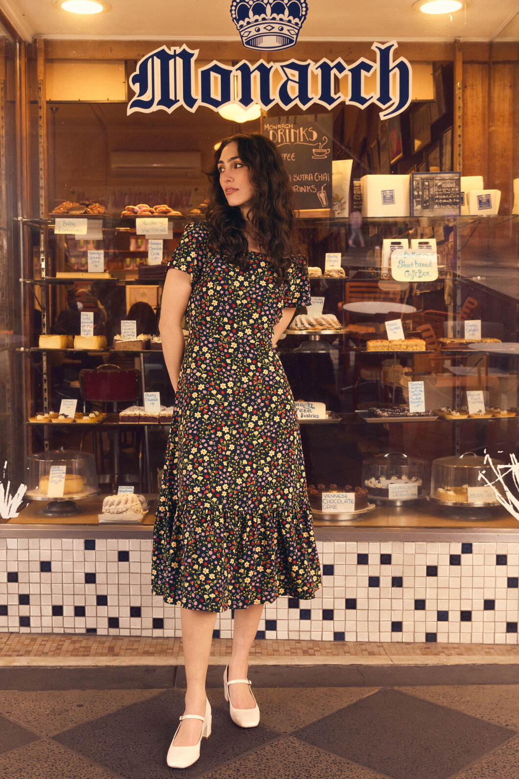 Princess Highway - Ditsy Ladybug Midi Dress - navy