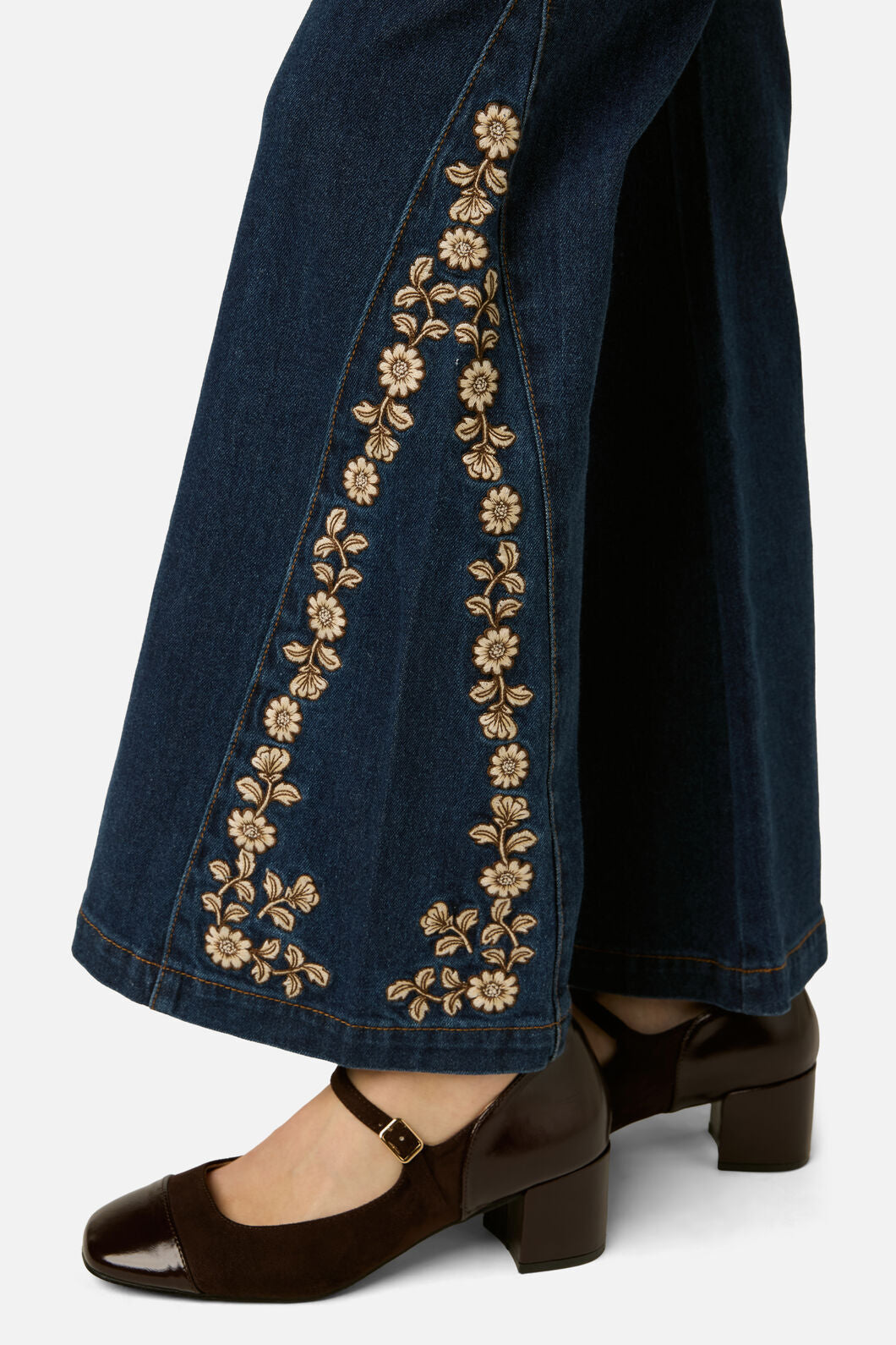 Princess Highway - Luxe Fleur Embroidered Jean - blue-denim