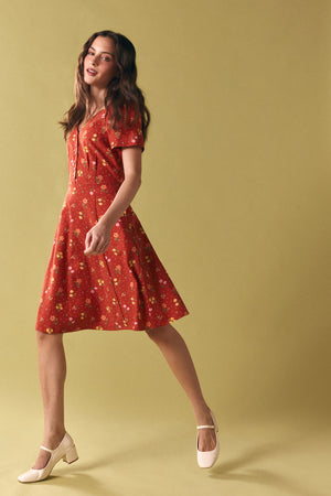 Princess Highway - Chloe Ditsy 90S Tea Dress - rust