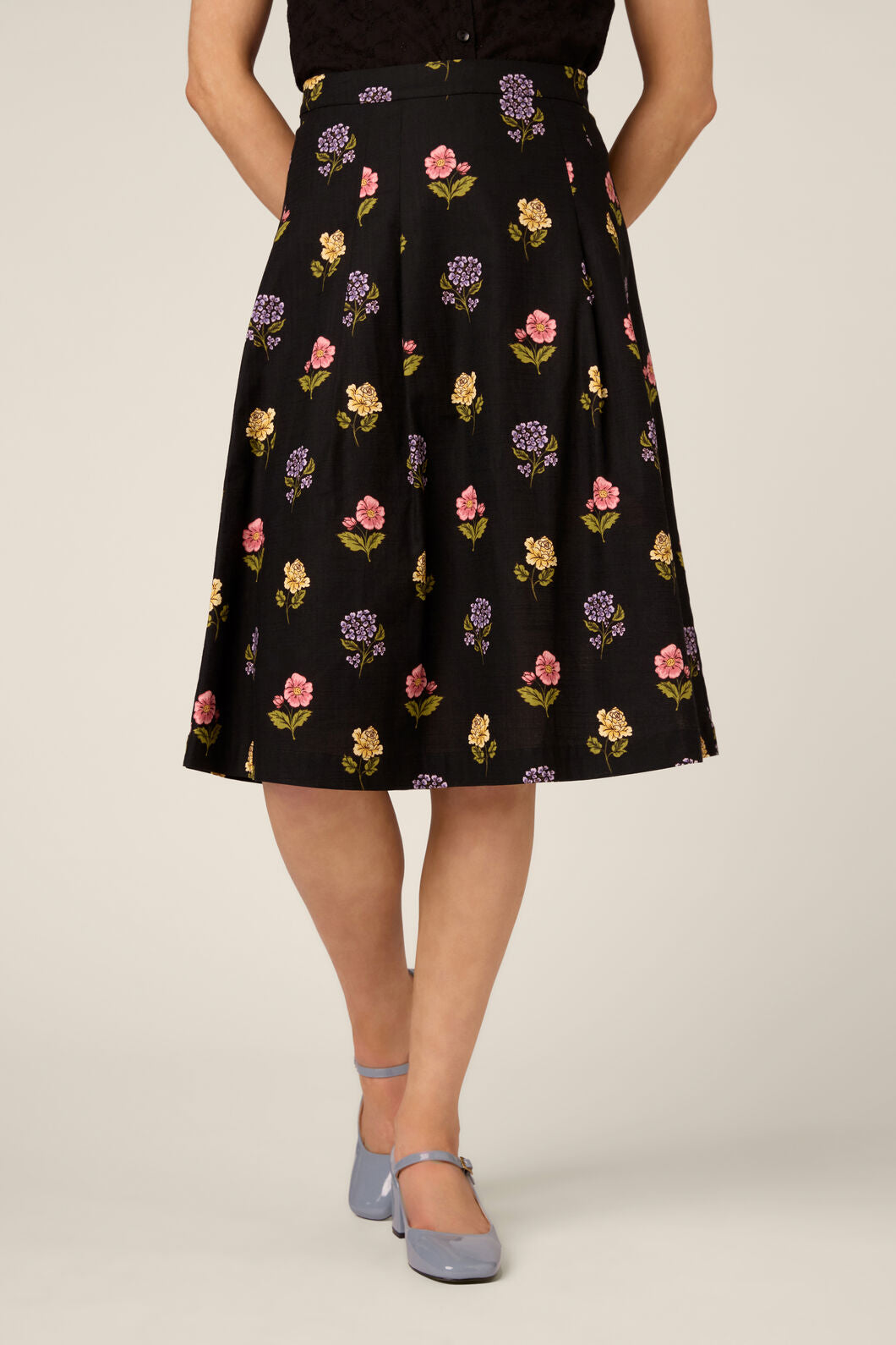 Princess Highway - Meika 90S Flower Skirt - black
