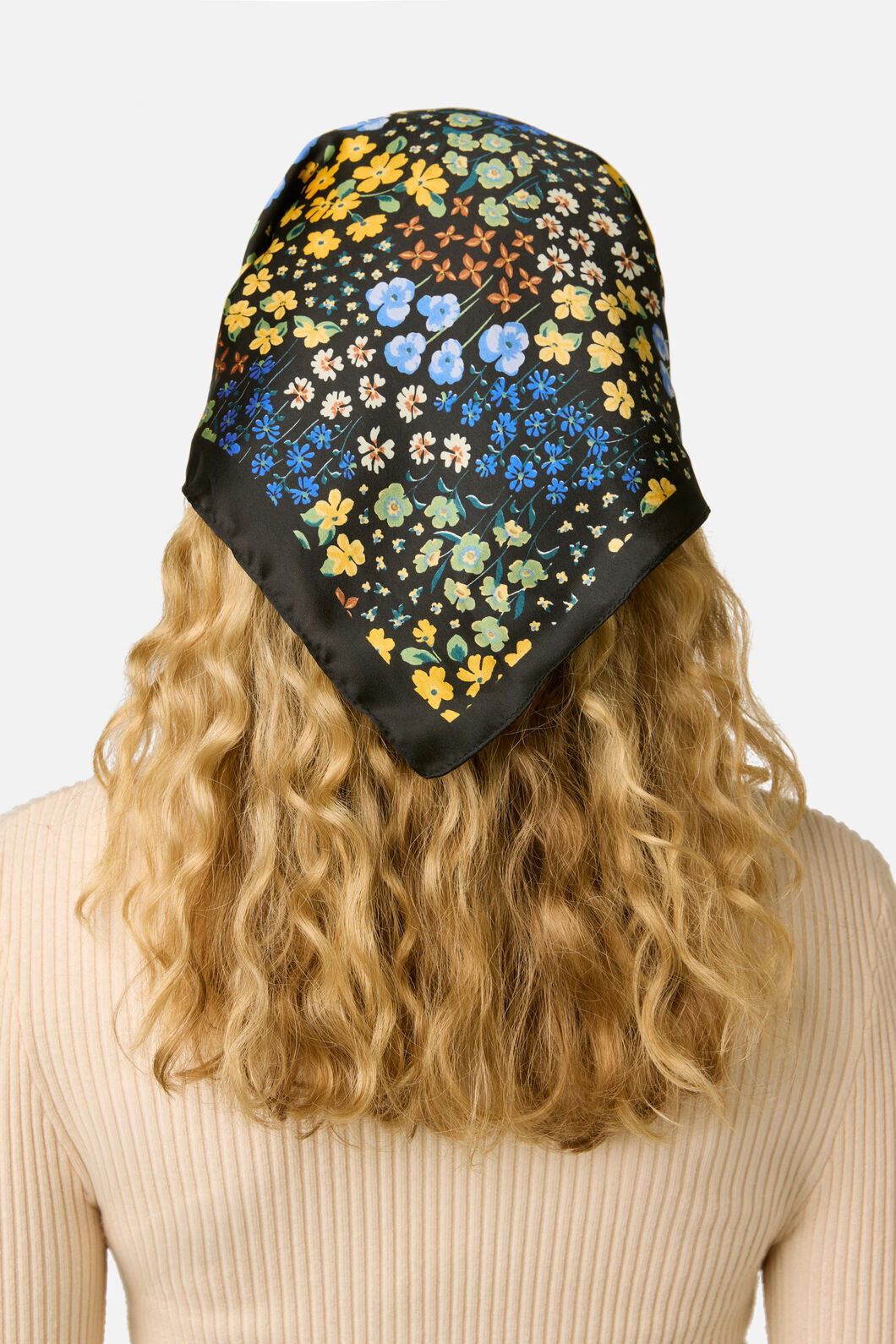 Princess Highway - Iris Ditsy Satin Scarf - black