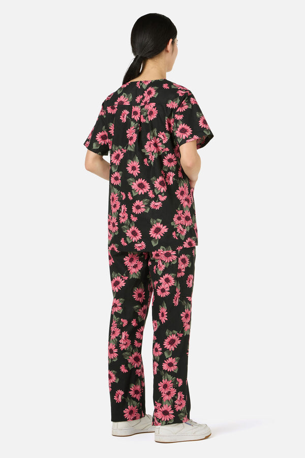 Princess Highway - Winter Daisy scrub set - green