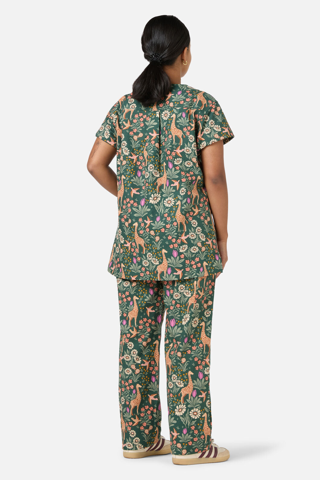 Princess Highway - Giraffe Scrub Set - green
