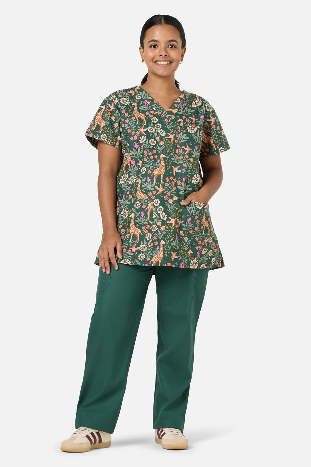 Princess Highway - Giraffe Top & Pant Scrub Set - green