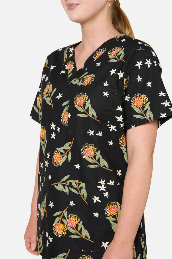 Princess Highway - Pincushion Protea Scrub Set - black