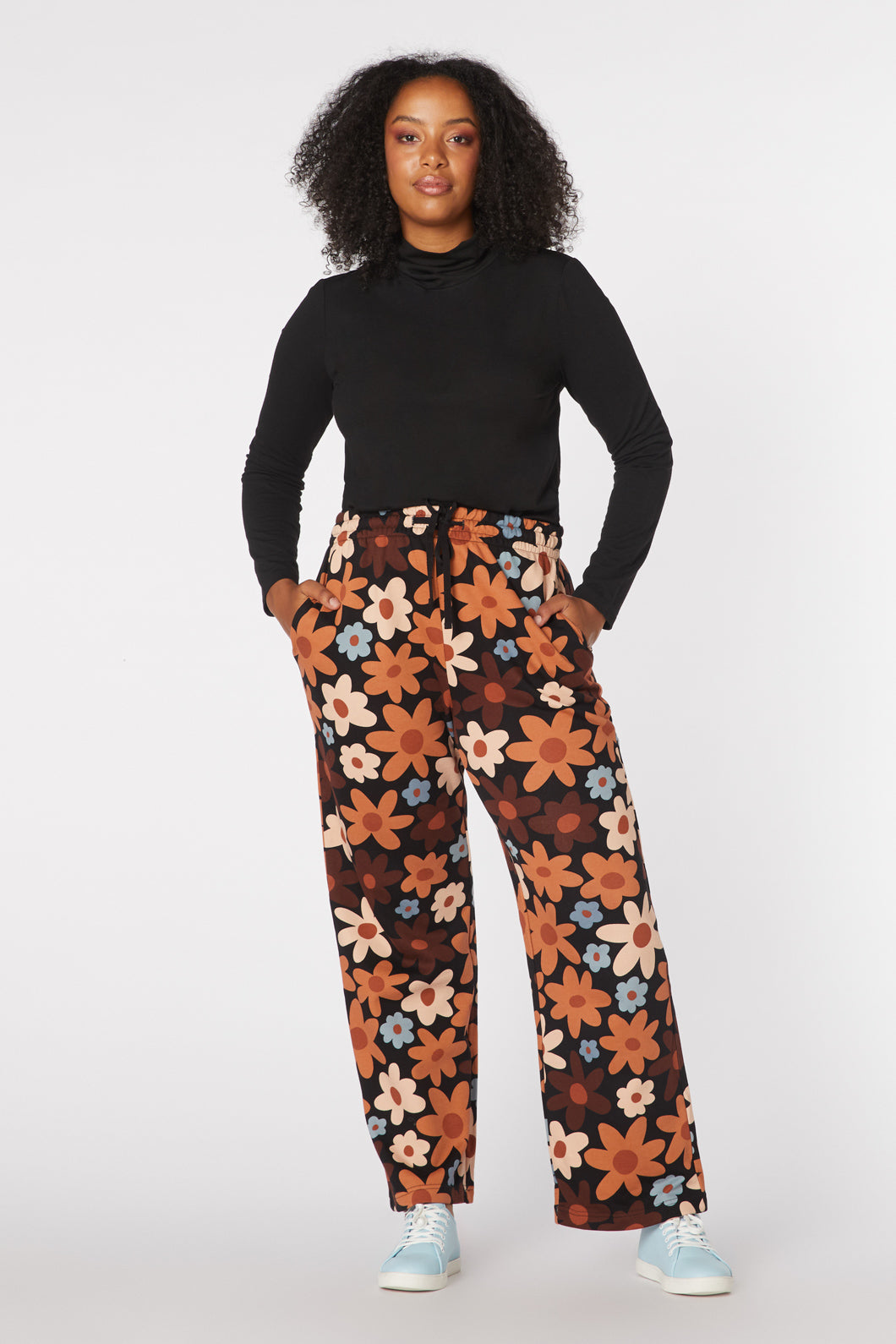 Wide trousers  BrownFloral  Ladies  HM IN